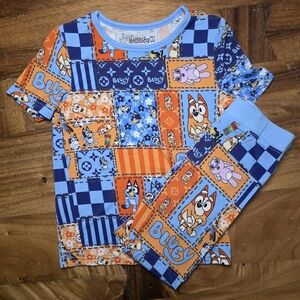 Bluey LV Short Sleeve Shirt & Pants Bamboo PJs Set Girls Size 4T NWOT